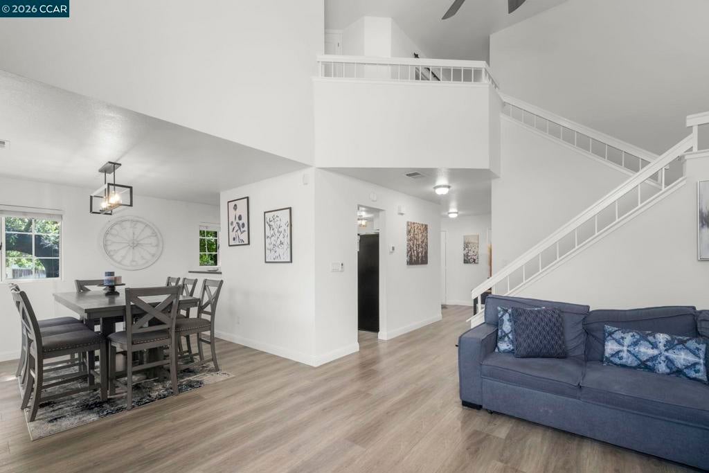 1002 Pinehurst Ct