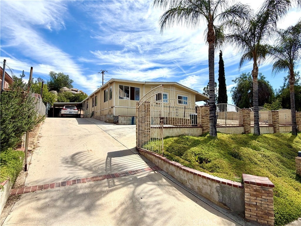 Photo 1 of 1 — 295 Cochise, Perris, CA 92570