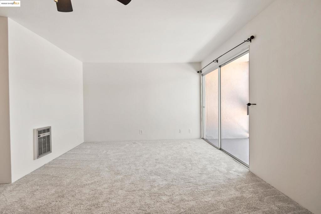 PIEDMONT AVENUE - Residential