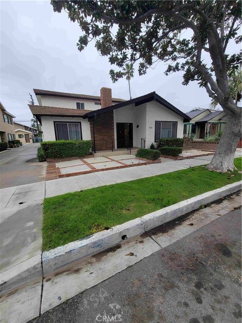 Photo of 515 Coronado Avenue #A, Long Beach, CA 90814 (MLS # PW26037473)