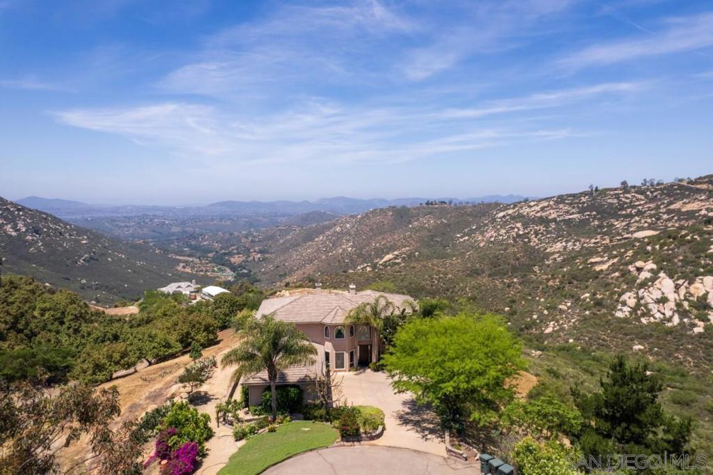 Ramona - Residential