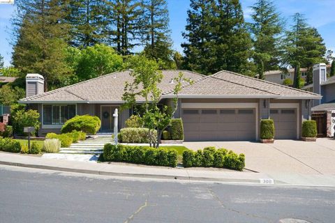 Photo of 300 Andros Dr Dr, San Ramon, CA 94582 (MLS # 41130884)
