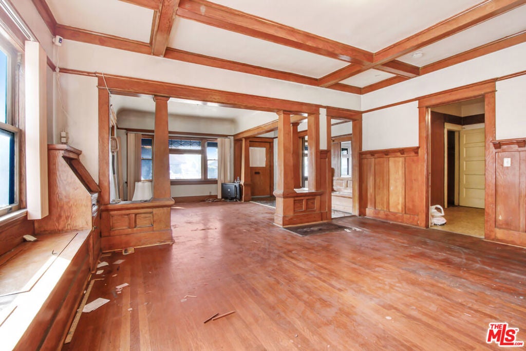 227 W 52nd Street