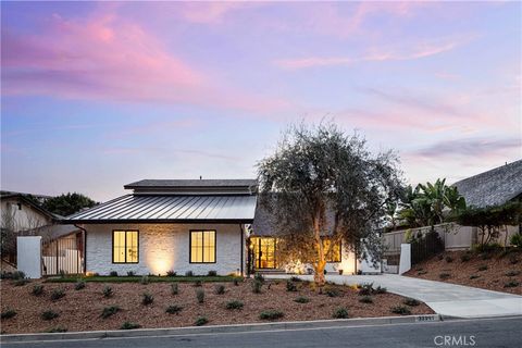 Tiny photo for 33991 Calle De Bonanza, San Juan Capistrano, CA 92675 (MLS # OC25253319)