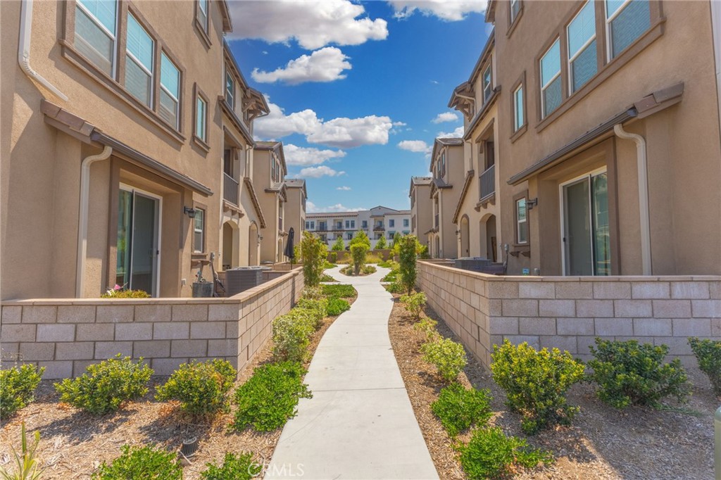 40739 Melrose Drive 284
