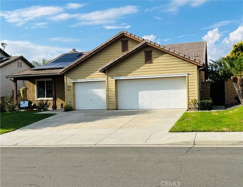 Tiny photo for 32228 Rosemary Street, Winchester, CA 92596 (MLS # DW25218424)