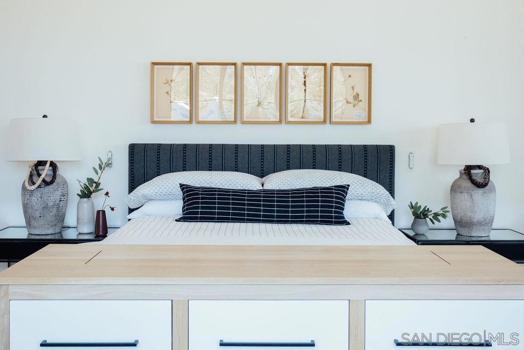 Rancho Santa Fe - Residential