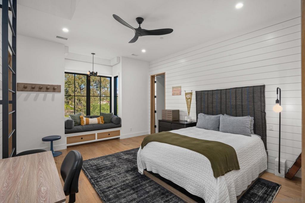 Rancho Santa Fe - Residential