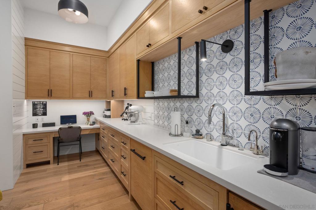 Rancho Santa Fe - Residential