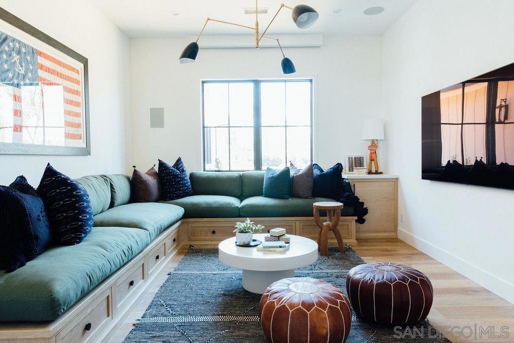 Rancho Santa Fe - Residential