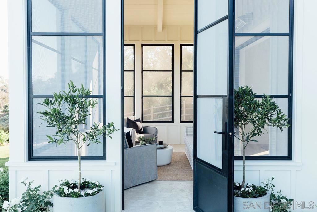 Rancho Santa Fe - Residential