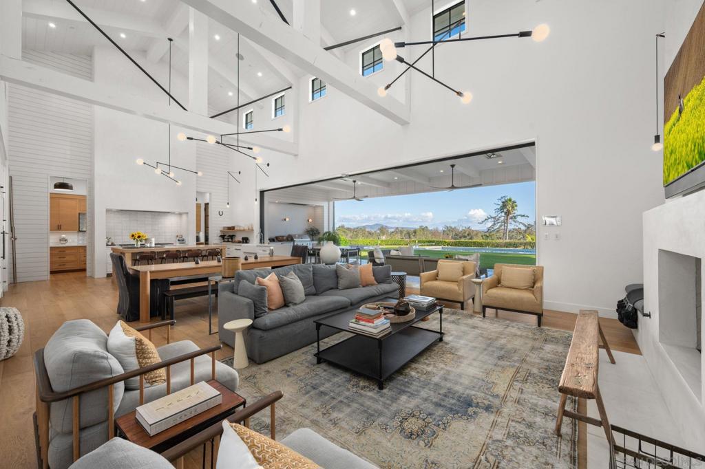 Rancho Santa Fe - Residential