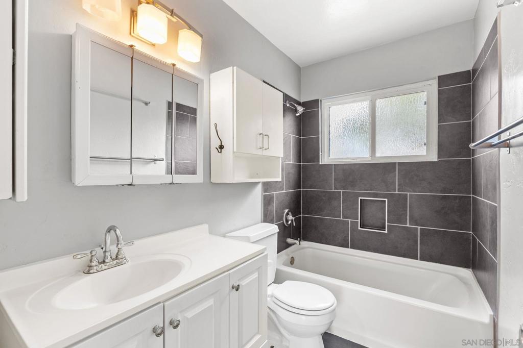 Paradise Hills - Residential