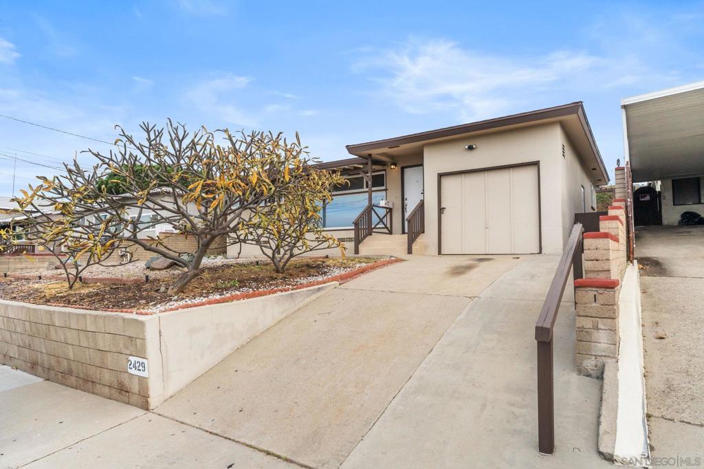 Paradise Hills - Residential