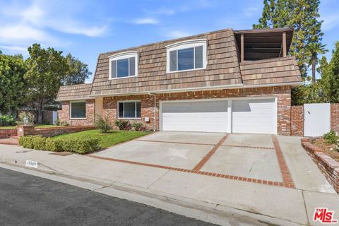 Photo of 15509 Aqua Verde Drive, Los Angeles, CA 90077 (MLS # 26659947)