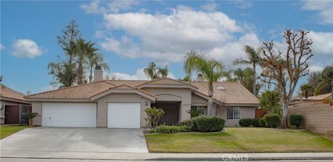 Photo of 13813 Toluca Drive, Bakersfield, CA 93314 (MLS # NS26002812)