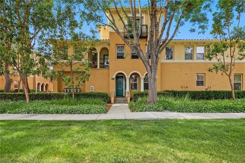 211 Groveland Irvine CA 92620