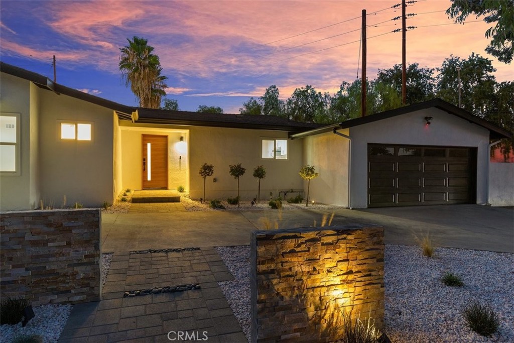 5115 Rigoletto Street