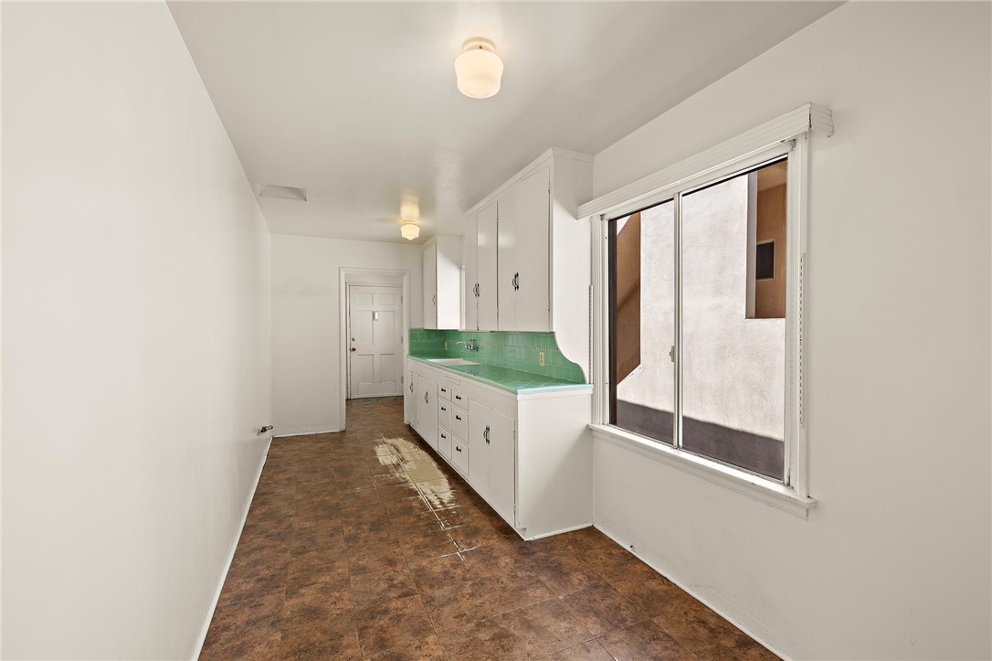 Central Newport (CNEW) - Residential Income