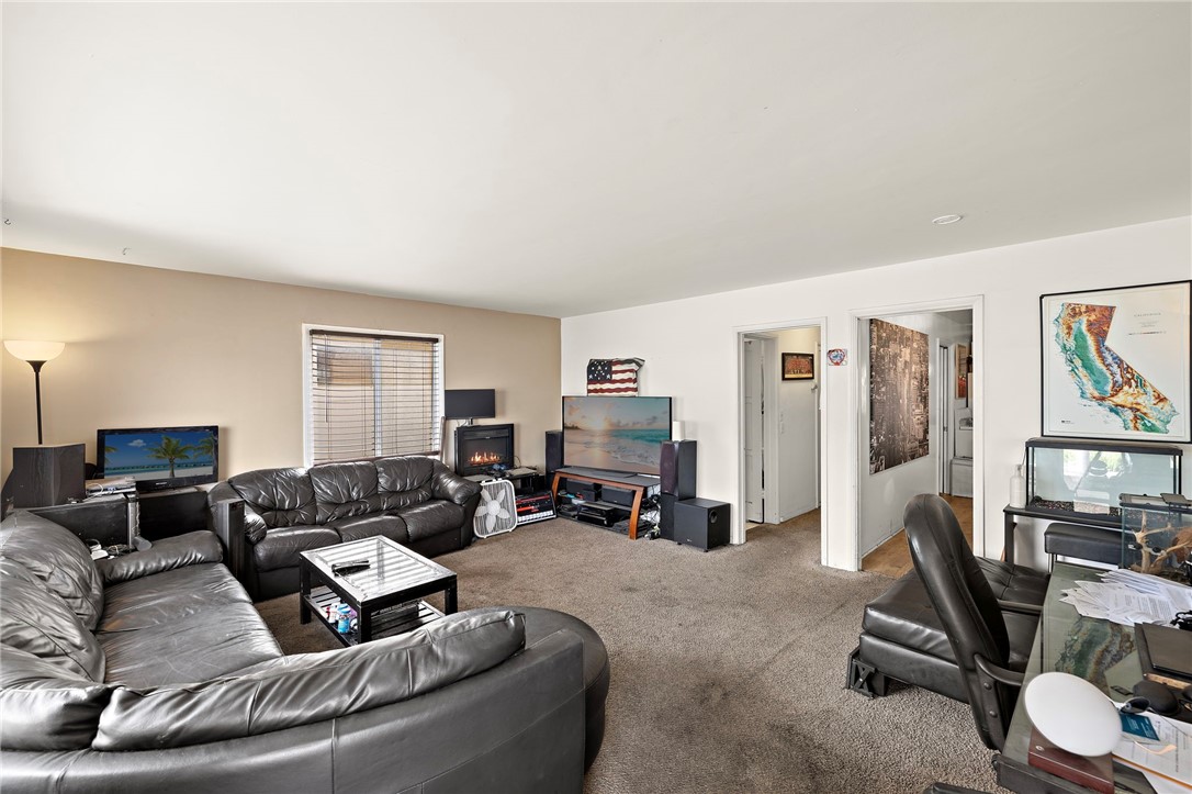 Central Newport (CNEW) - Residential Income