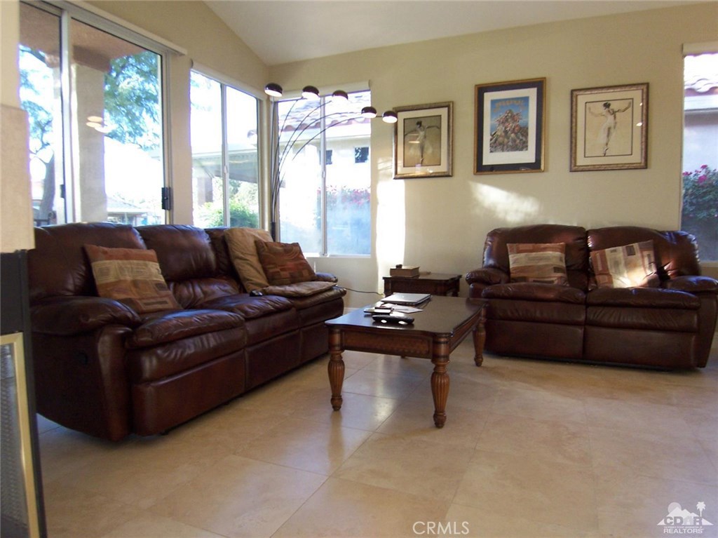 Oasis Country Club - Residential