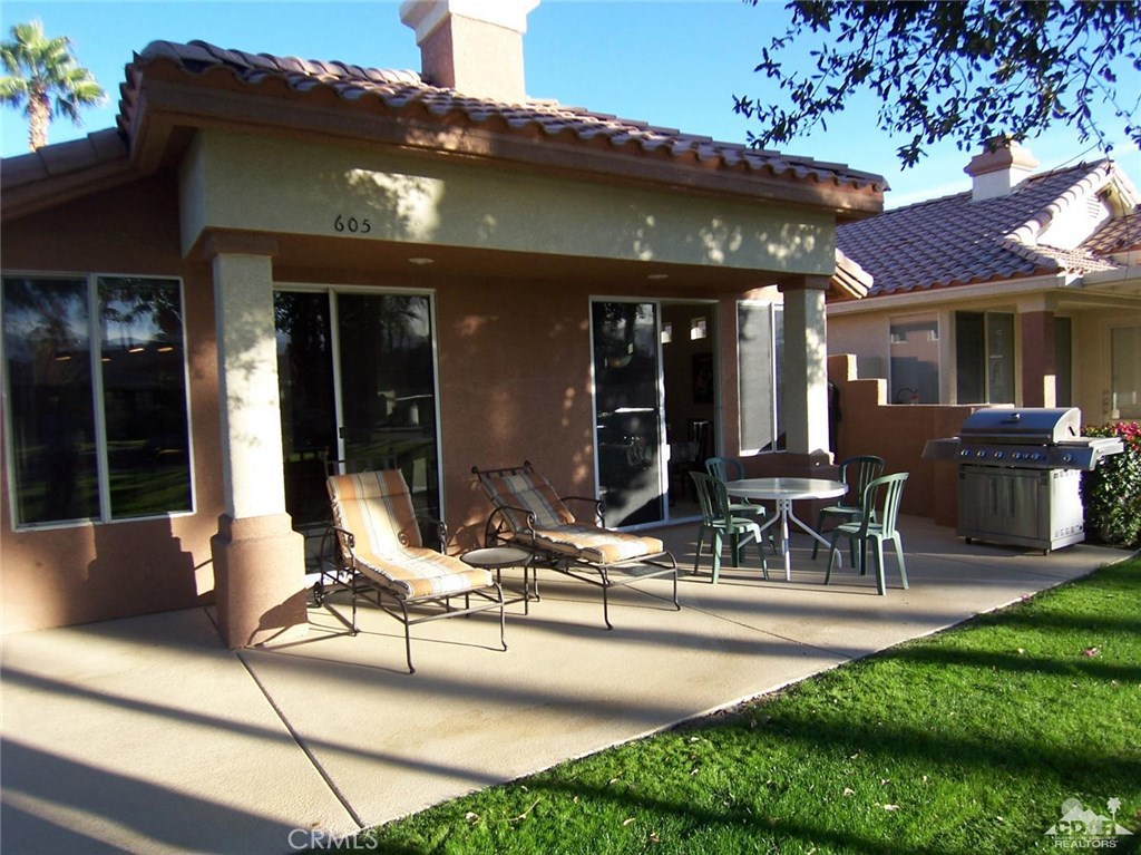 Oasis Country Club - Residential