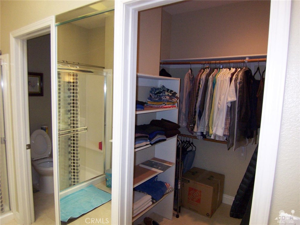 Oasis Country Club - Residential