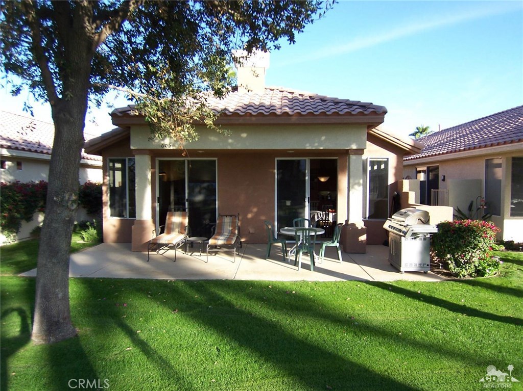 Oasis Country Club - Residential