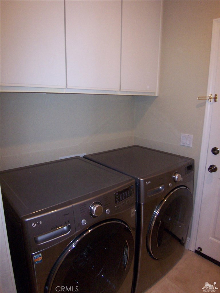 Oasis Country Club - Residential