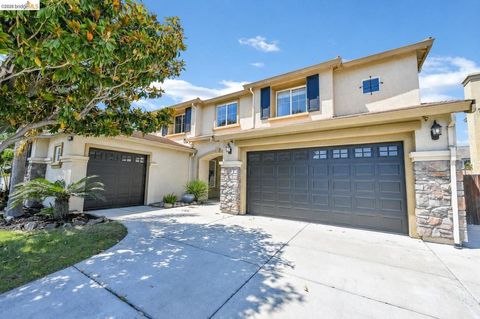 Photo of 710 Solitude Dr DR, Oakley, CA 94561 (MLS # 41135939)