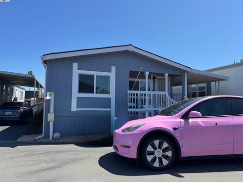 Photo of 600 600 E Weddell Dr. Dr, Sunnyvale, CA 94089 (MLS # 41104017)