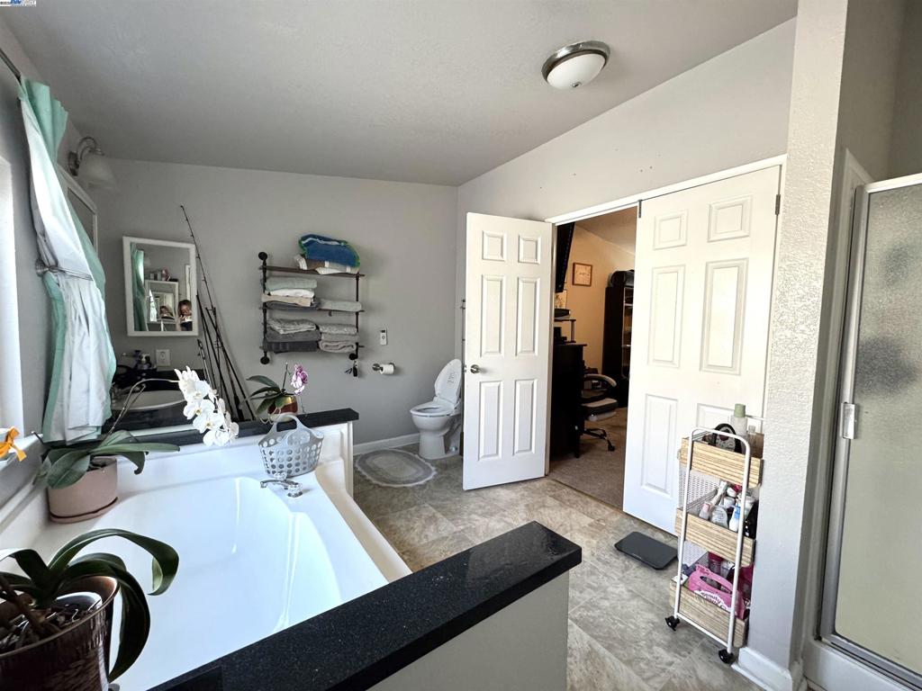 SUNNYVALE - Manufactured In Park