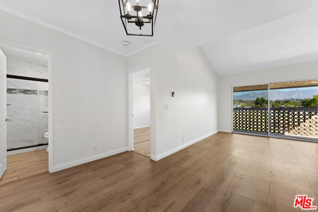 5870 Benner Street 304