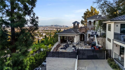 Photo of 1651 Marlay DR, West Hollywood, CA 90069 (MLS # PW26220121)