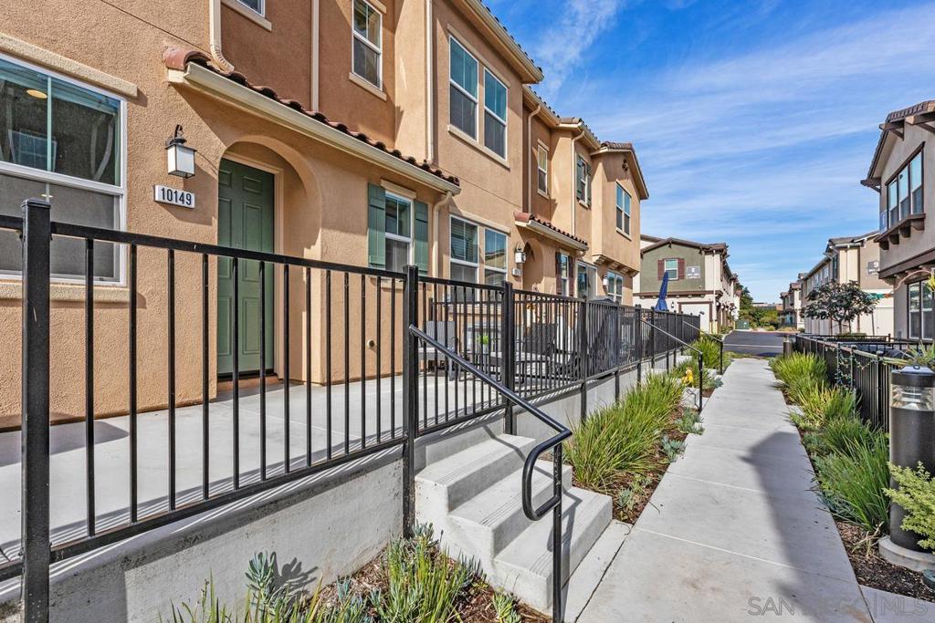 10149 Graphite Street