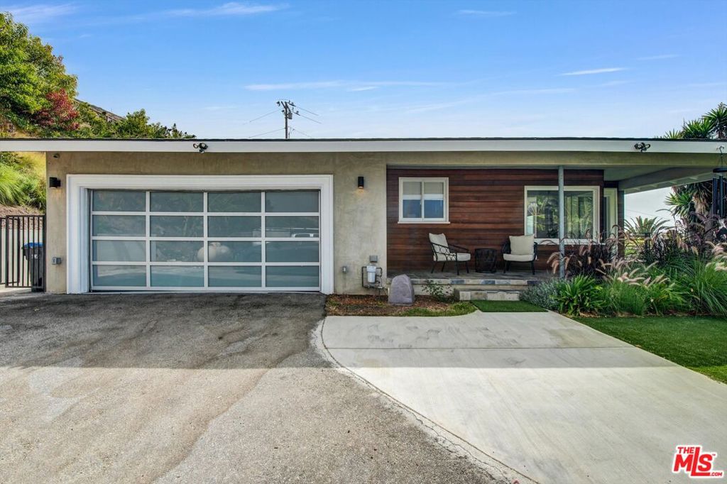 33333 Pacific Coast Highway