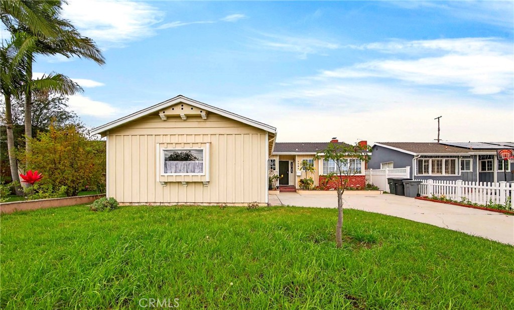 3301 Sonoma