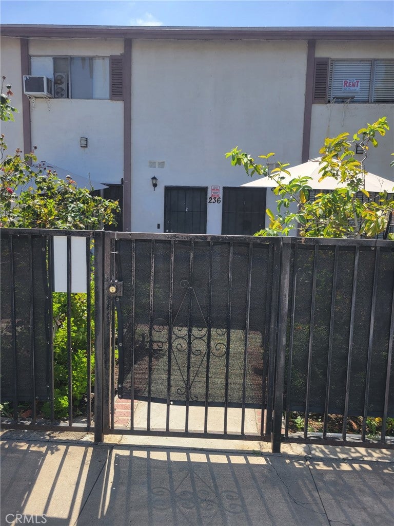 236 E Avenue 39