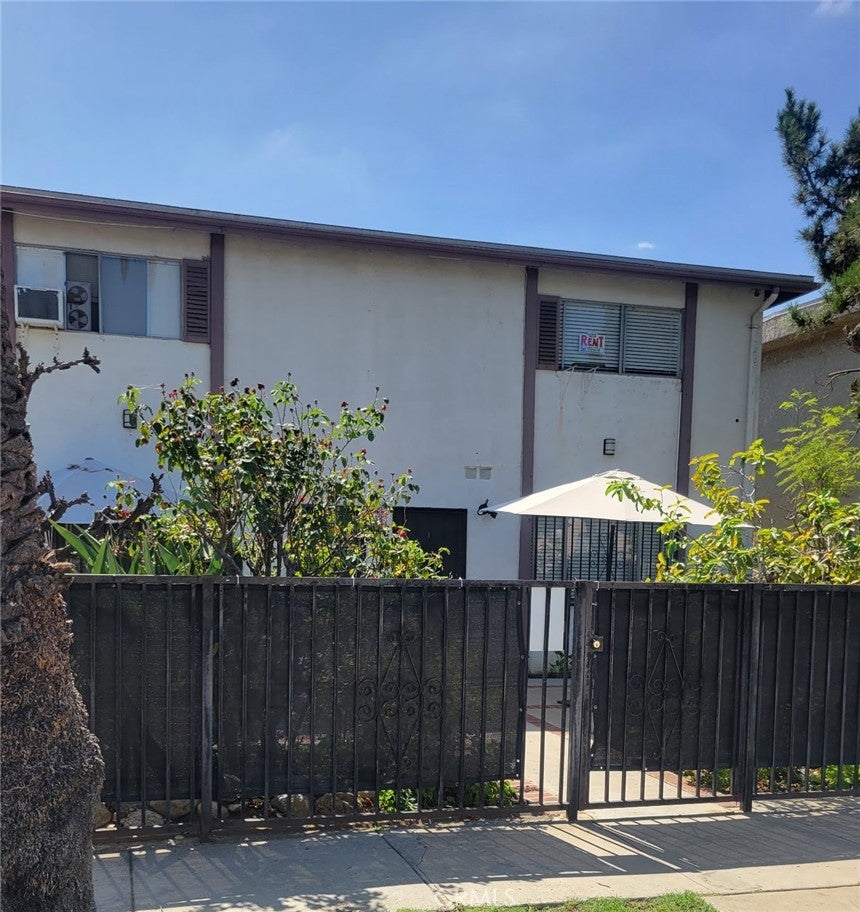 236 E Avenue 39