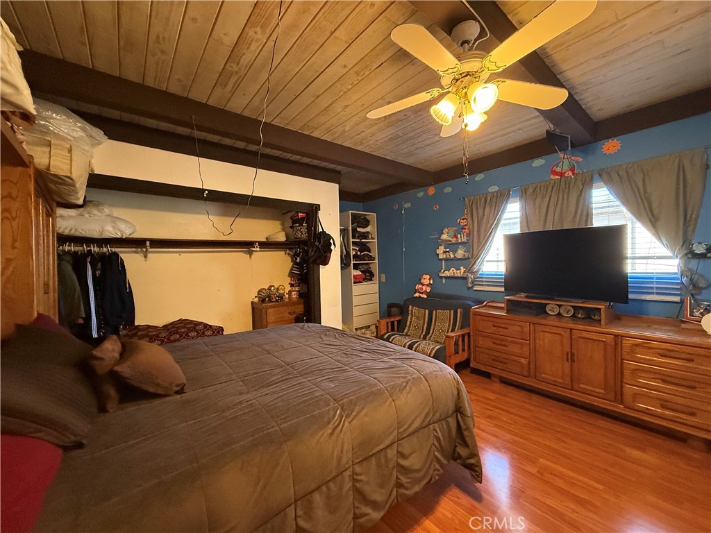 764 W 18th Street