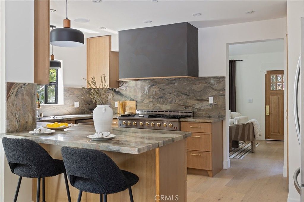 Photo of 636 Bay St, Santa Monica, CA 90405 (MLS # PW26077684)