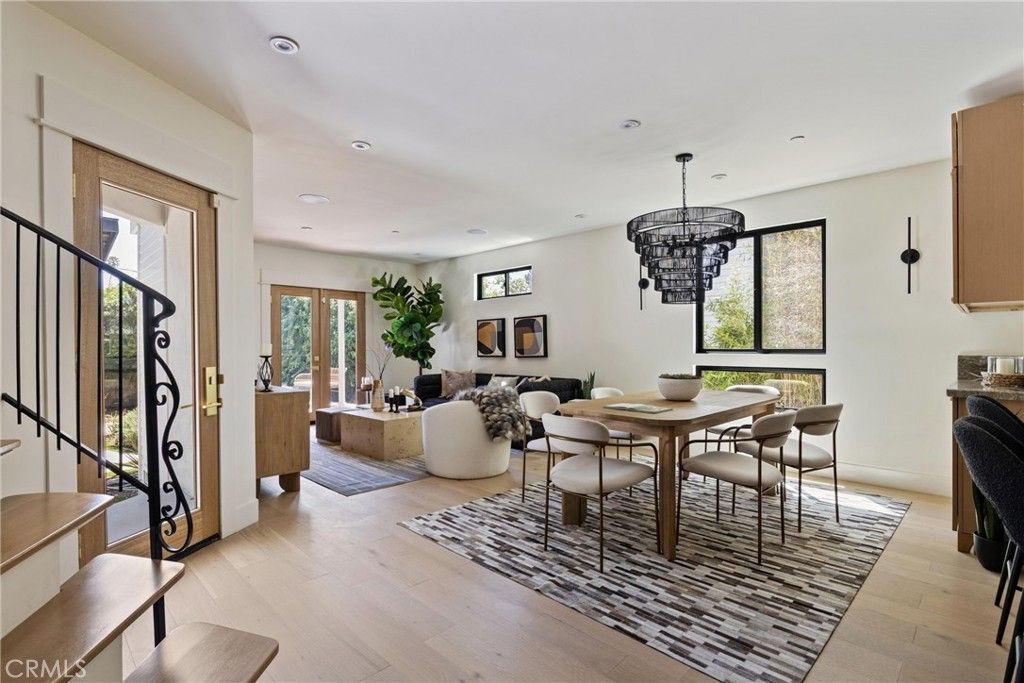 Photo of 636 Bay St, Santa Monica, CA 90405 (MLS # PW26077684)