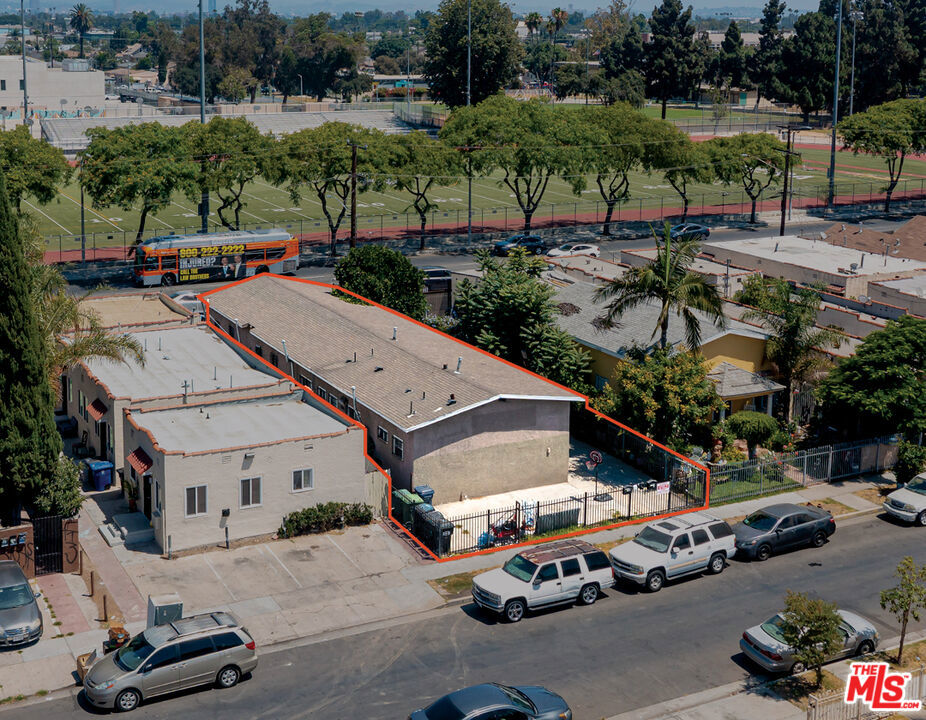 We are pleased to present 1159 E 64th St, a well-positioned 4-unit multifamily property in Los Angeles, offered at an attractive 6.45% CAP and 11.14 GRM on current rents, with value-add potential to reach an 9.89% CAP and 7.81 GRM. The property consists of one single story structure totaling 2,088 rentable square feet on a 4,392 SF LCR3YY-zoned lot. Built in 1928, the building features a unit mix of two (2) two-bedroom units and two (2) one-bedroom units. The site also includes street access on both sides of the property from E Gage Avenue and 6th Street. Located just east of the 110 Freeway, the property offers easy access to the Florence and Slauson Light Rail Stations, multiple Metro lines, and nearby neighborhoods including Huntington Park, Walnut Park, South Gate, and Maywood. It's also conveniently situated near Edison Middle School, Public Service Community High School, and Mary M. Bethune Park. For additional information contact the listing broker.