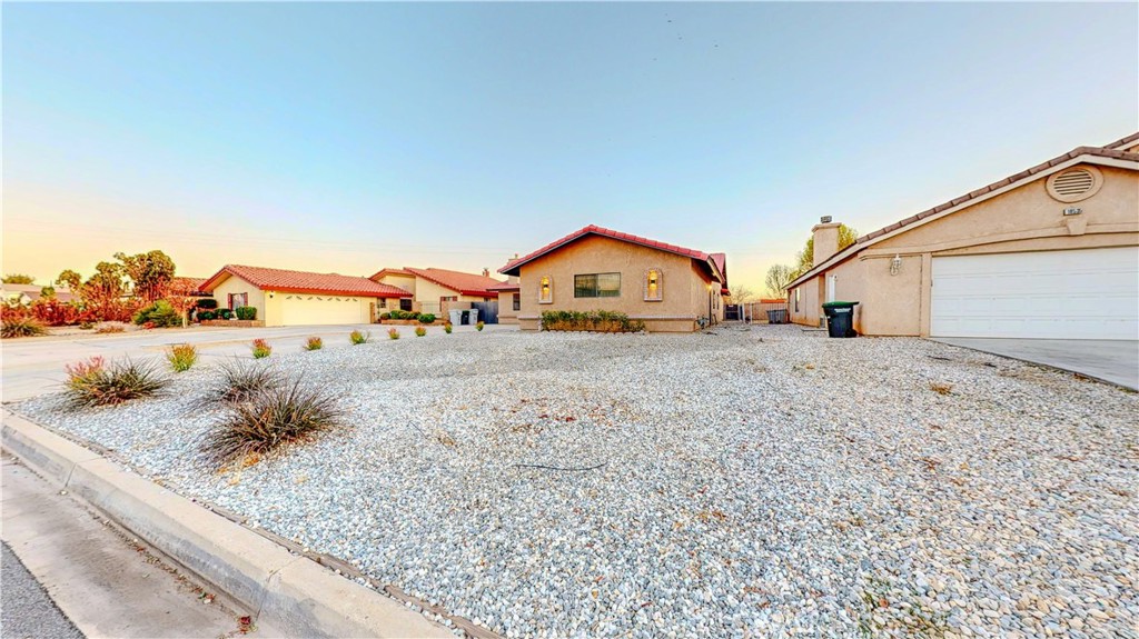 18545 Mountain Meadows Drive