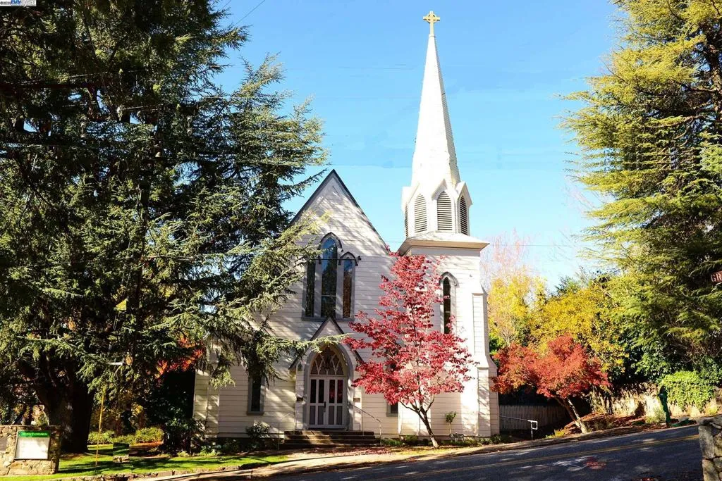 Nevada City, California 95959, United States, 3 Bedrooms Bedrooms, ,3 BathroomsBathrooms,Residential,Active,184690