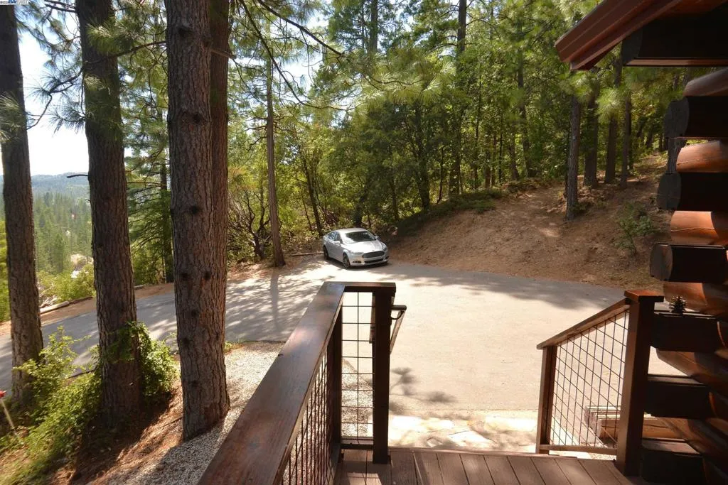 Nevada City, California 95959, United States, 3 Bedrooms Bedrooms, ,3 BathroomsBathrooms,Residential,Active,184690