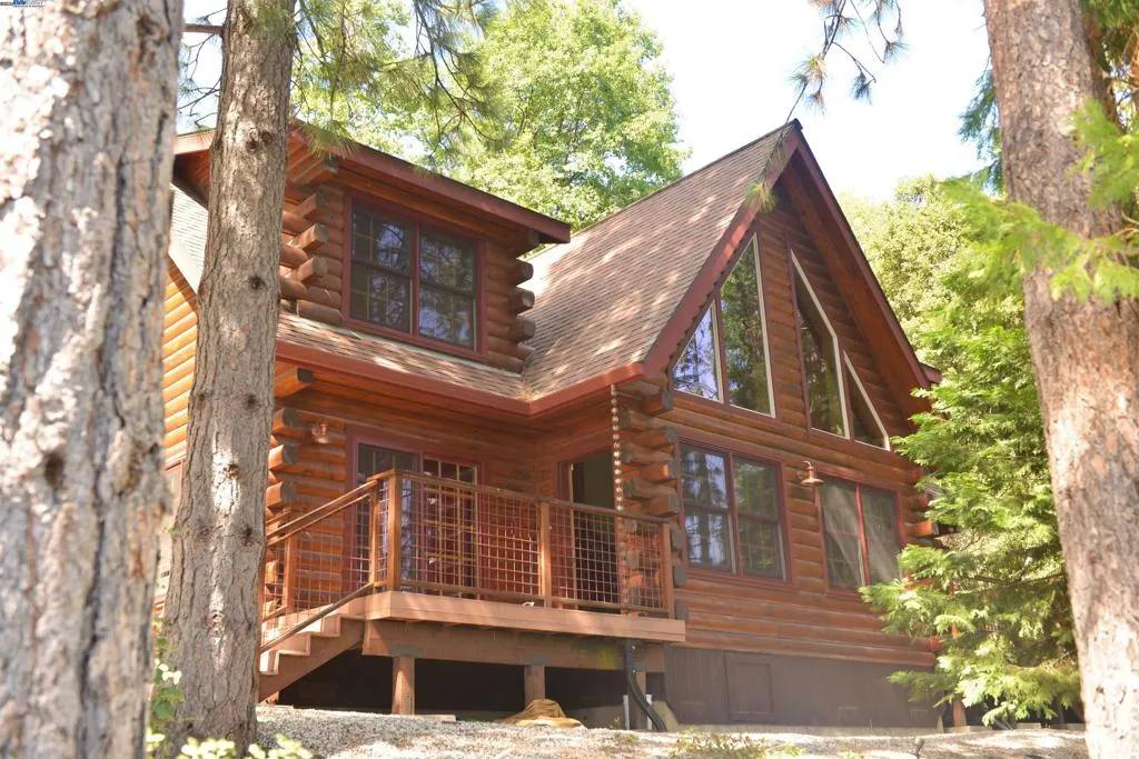 Nevada City, California 95959, United States, 3 Bedrooms Bedrooms, ,3 BathroomsBathrooms,Residential,Active,184690