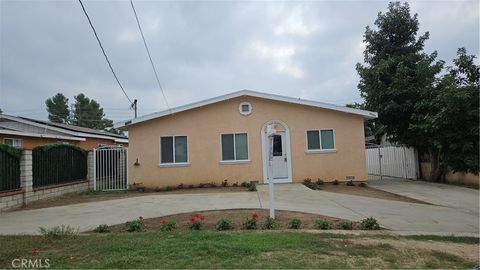 Photo of 14684 Nurmi, Sylmar, CA 91342 (MLS # SR25252553)