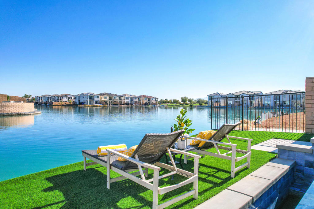 Terra Lago - Residential