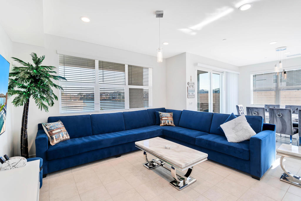 Terra Lago - Residential